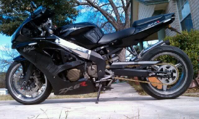 1998 Kawasaki ZX9R Ninja - National Motorcycle Museum